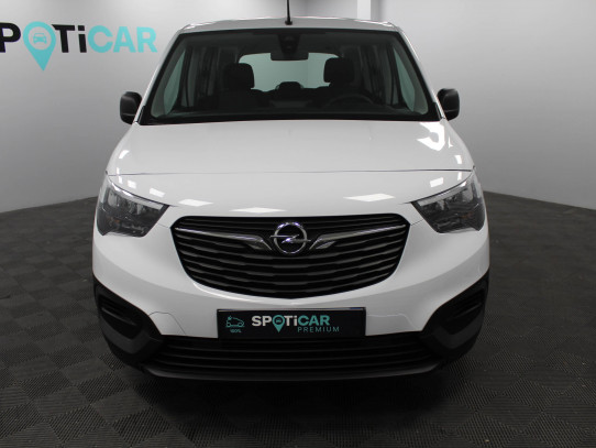 Acheter Opel Combo Combo e-Life Taille M 136 ch & Batterie 50 kw/h Edition 5p neuve dans les concessions du Groupe Faurie