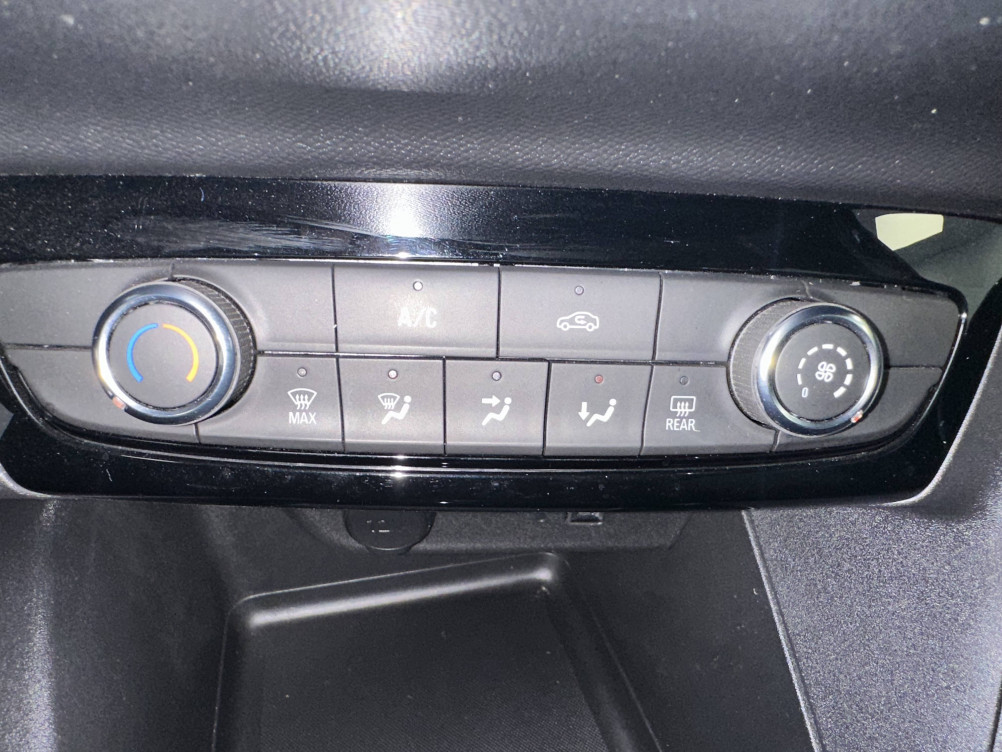 Acheter Opel Corsa Corsa 1.2 75 ch BVM5 Edition 5p occasion dans les concessions du Groupe Faurie