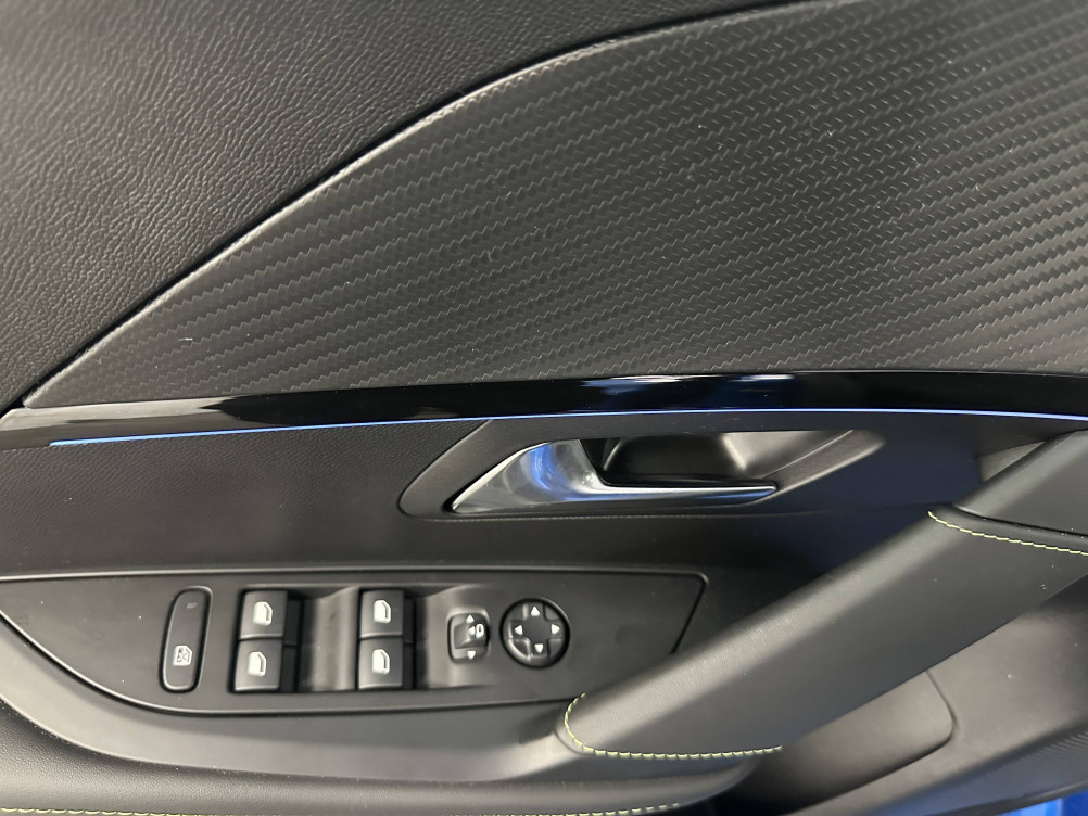 Acheter Peugeot 208 208 Hybrid 100 e-DCS6 GT 5p occasion dans les concessions du Groupe Faurie
