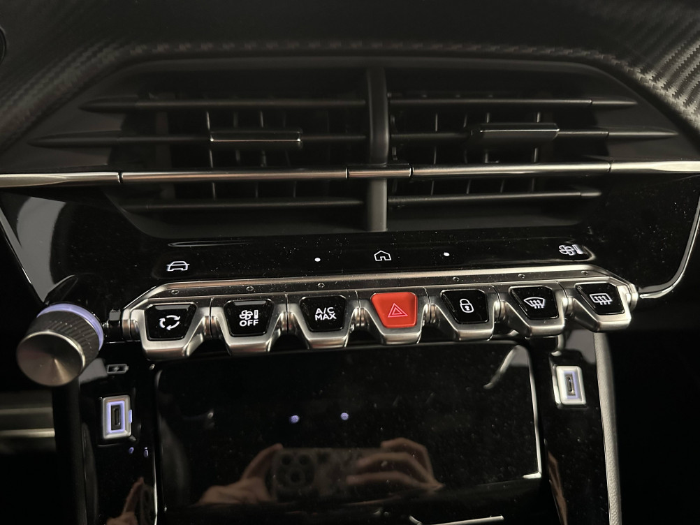 Acheter Peugeot 208 208 Hybrid 100 e-DCS6 GT 5p occasion dans les concessions du Groupe Faurie
