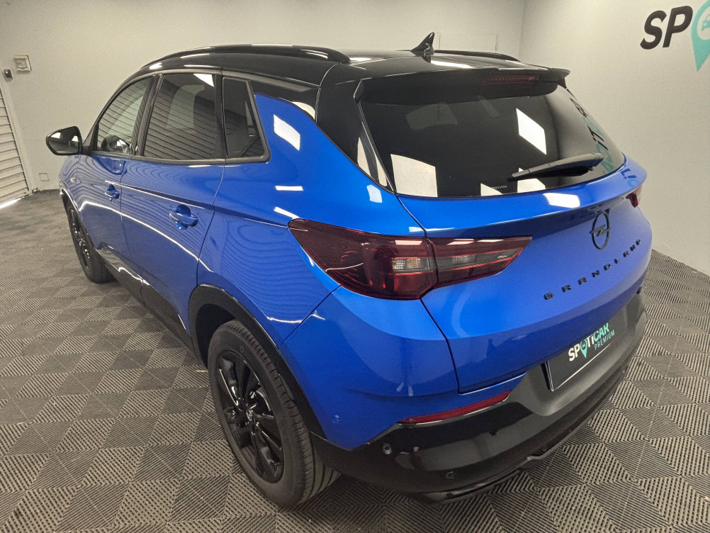 Acheter Opel Grandland Grandland 1.2 Turbo 130 ch GS Line 5p occasion dans les concessions du Groupe Faurie
