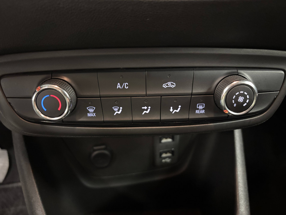 Acheter Opel Crossland X Crossland X 1.5 D 102 ch Edition 5p occasion dans les concessions du Groupe Faurie