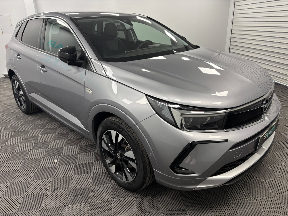 Acheter Opel Grandland Grandland 1.5 Diesel 130 ch BVA8 Elegance Business 5p occasion dans les concessions du Groupe Faurie