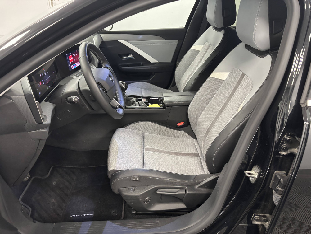 Acheter Opel Astra Astra 1.2 Turbo 130 ch BVM6 Elegance 5p occasion dans les concessions du Groupe Faurie