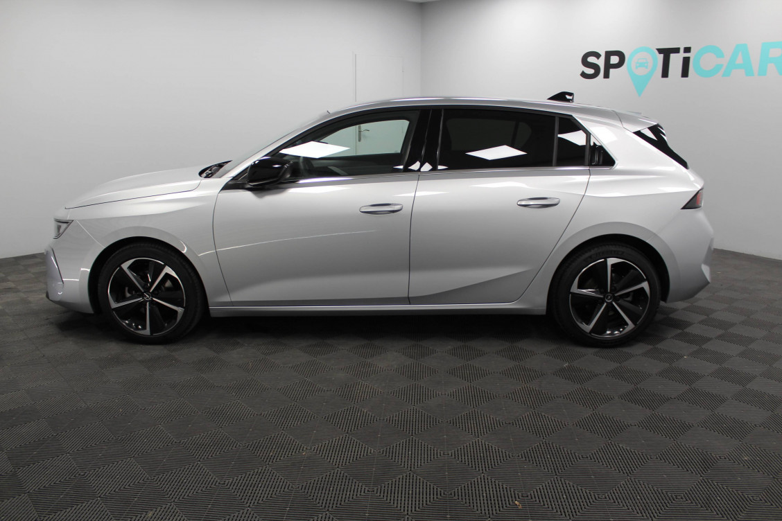Acheter Opel Astra Astra 1.2 Turbo 110 ch BVM6 Elegance 5p occasion dans les concessions du Groupe Faurie