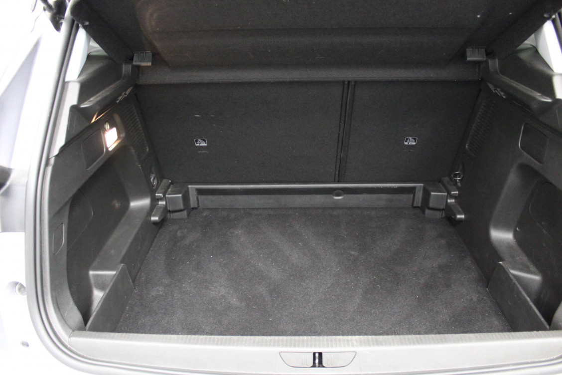 Acheter Opel Grandland Grandland 1.2 Turbo 130 ch Elegance Business 5p occasion dans les concessions du Groupe Faurie