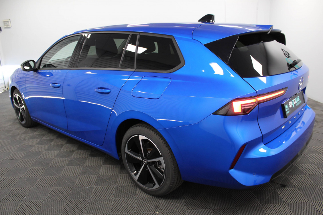 Acheter Opel Astra Astra Sports Tourer Hybrid 180 ch BVA8 Elegance 5p occasion dans les concessions du Groupe Faurie