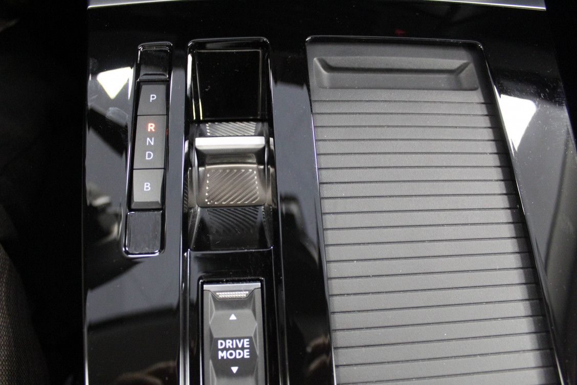 Acheter Opel Astra Astra Sports Tourer Hybrid 180 ch BVA8 Elegance 5p occasion dans les concessions du Groupe Faurie