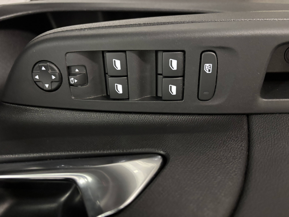 Acheter Opel Corsa Corsa 1.2 Turbo Hybrid 100 ch e-DCT6 GS 5p occasion dans les concessions du Groupe Faurie