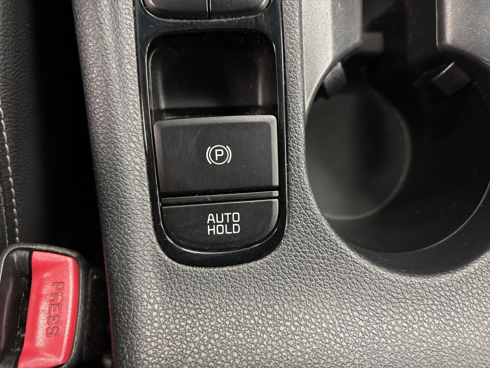 Acheter Kia Niro Niro 1.6 GDi Hybride 141 ch DCT6 Active 5p occasion dans les concessions du Groupe Faurie