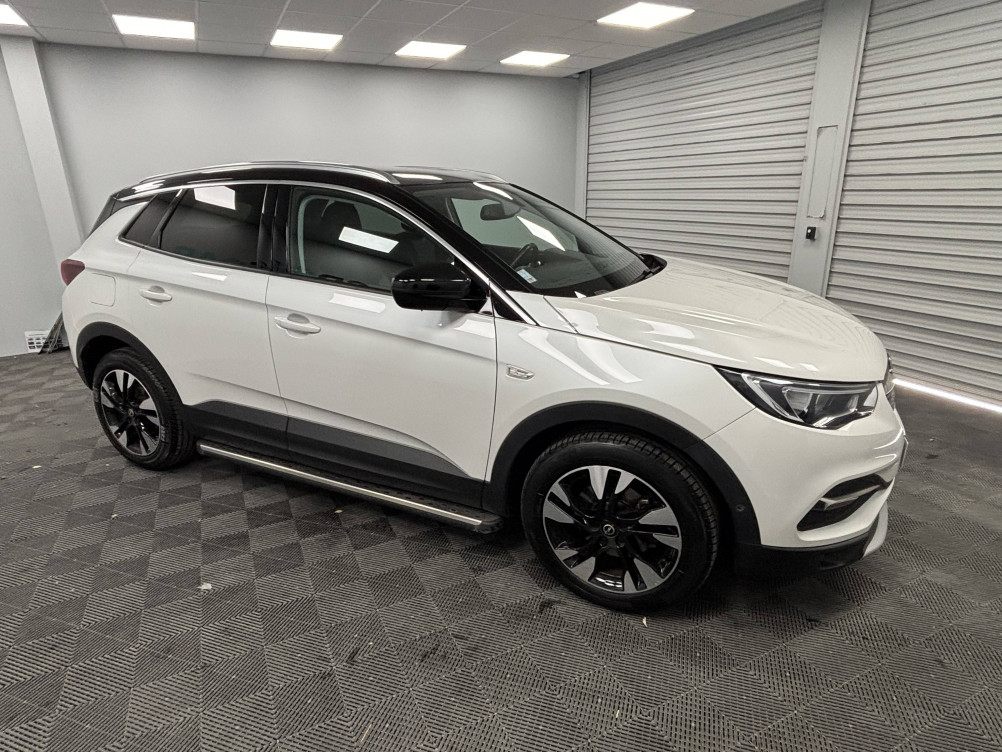 Acheter Opel Grandland X Grandland X 1.5 Diesel 130 ch BVA8 Design Line 5p occasion dans les concessions du Groupe Faurie