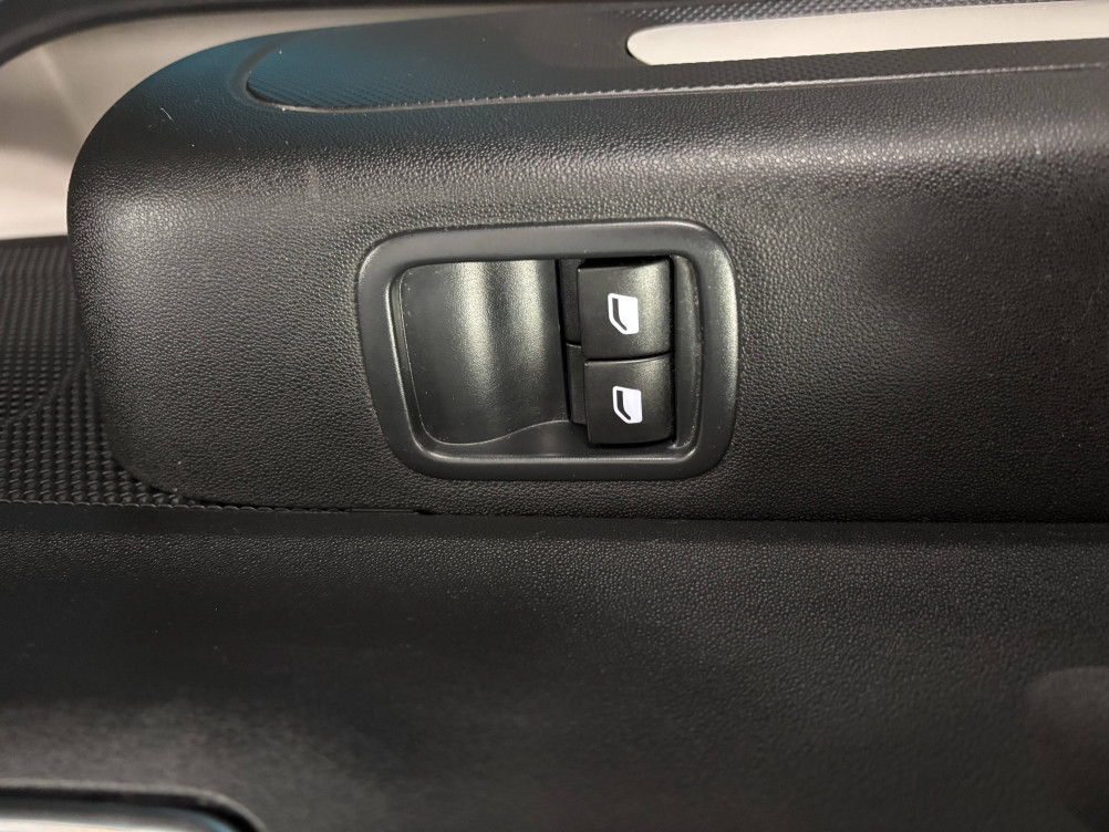 Acheter Citroën C3 C3 BlueHDi 100 S&S BVM6 Feel 5p occasion dans les concessions du Groupe Faurie