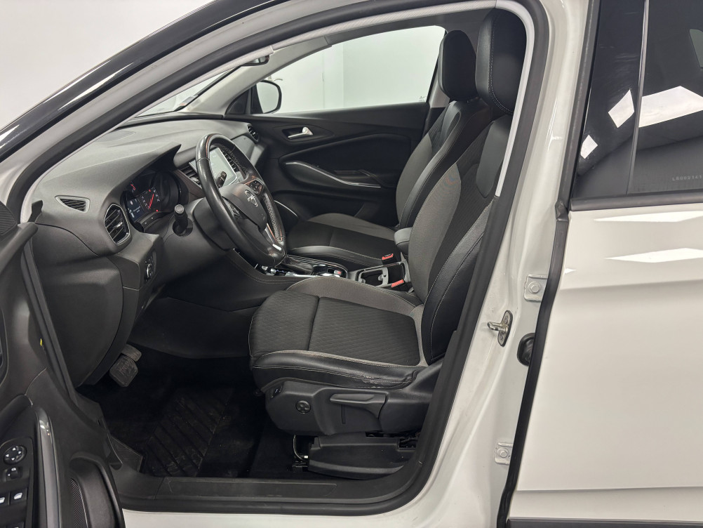 Acheter Opel Grandland X Grandland X 1.5 Diesel 130 ch BVA8 Design Line 5p occasion dans les concessions du Groupe Faurie