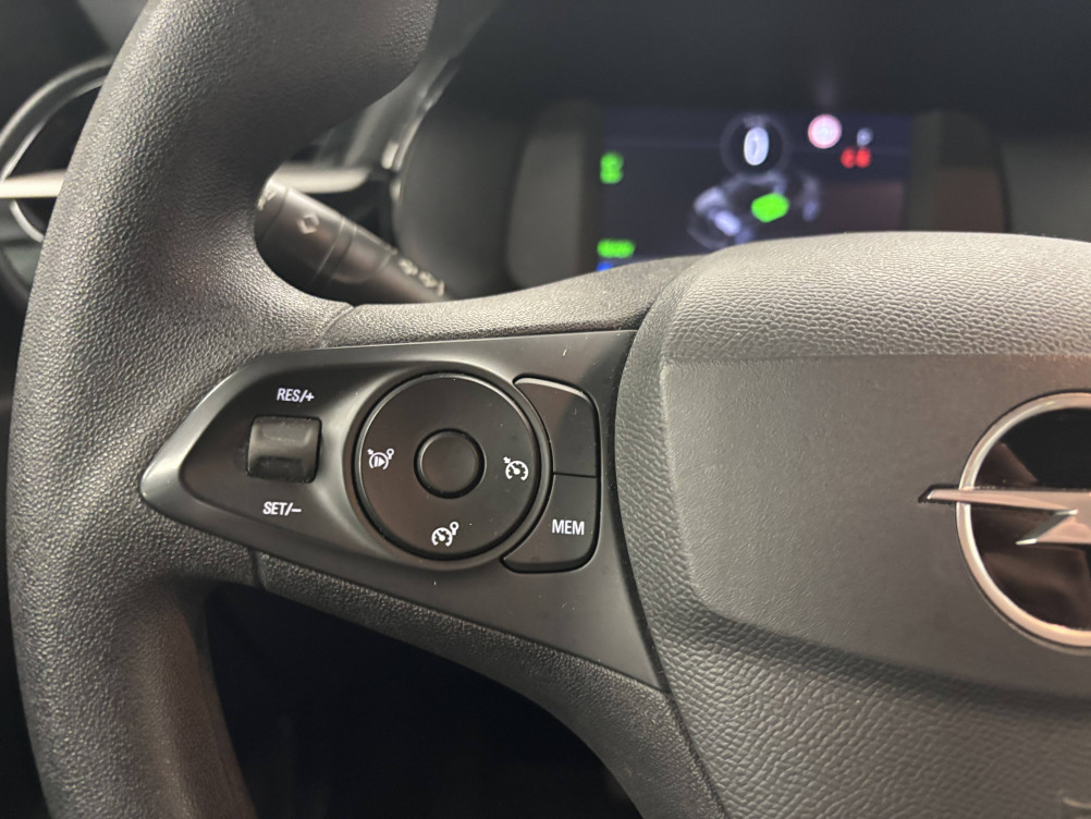 Acheter Opel Corsa E Corsa Electrique 136 ch & Batterie 50 kWh  5p occasion dans les concessions du Groupe Faurie