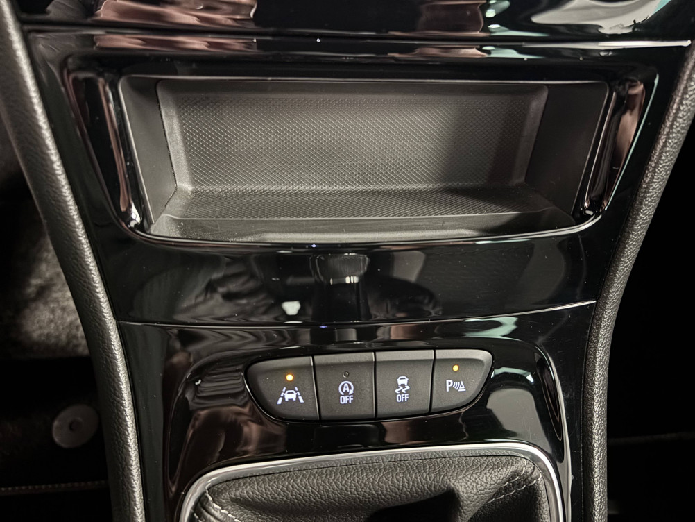 Acheter Opel Astra Astra 1.2 Turbo 130 ch BVM6 GS Line 5p occasion dans les concessions du Groupe Faurie