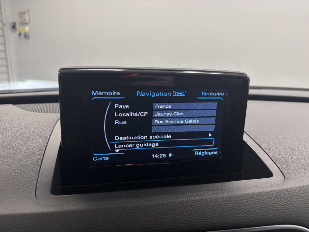 Acheter Audi Q3 Q3 2.0 TDI Ultra 150 ch S line 5p occasion dans les concessions du Groupe Faurie