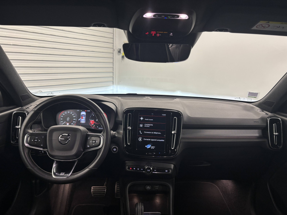 Acheter Volvo XC40 XC40 D3 AdBlue 150 ch Geartronic 8 R-Design 5p occasion dans les concessions du Groupe Faurie