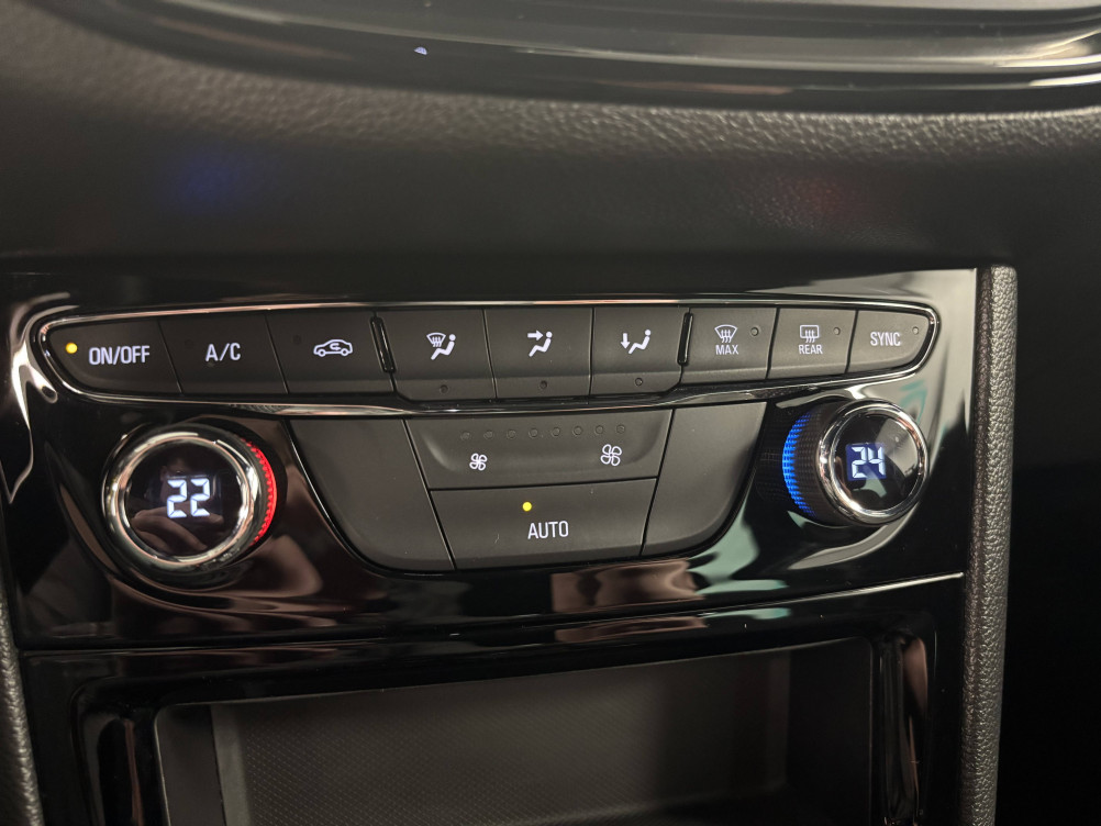 Acheter Opel Astra Astra 1.2 Turbo 130 ch BVM6 GS Line 5p occasion dans les concessions du Groupe Faurie