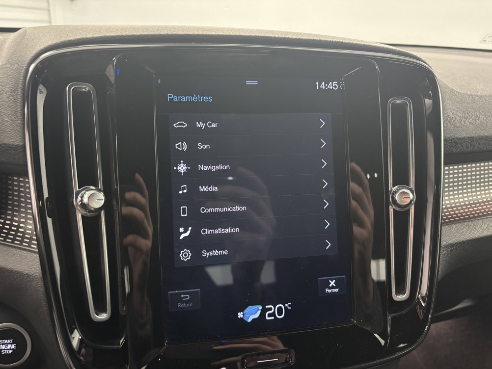 Acheter Volvo XC40 XC40 D3 AdBlue 150 ch Geartronic 8 R-Design 5p occasion dans les concessions du Groupe Faurie