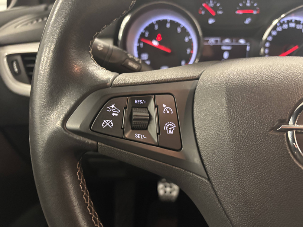 Acheter Opel Astra Astra 1.2 Turbo 130 ch BVM6 GS Line 5p occasion dans les concessions du Groupe Faurie