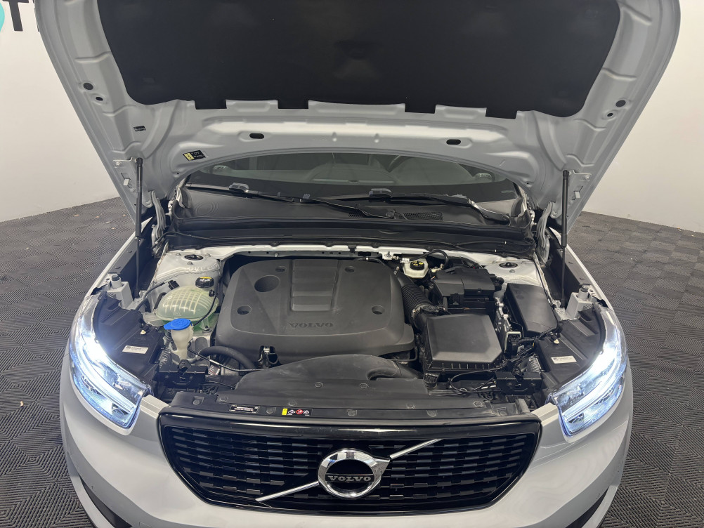 Acheter Volvo XC40 XC40 D3 AdBlue 150 ch Geartronic 8 R-Design 5p occasion dans les concessions du Groupe Faurie