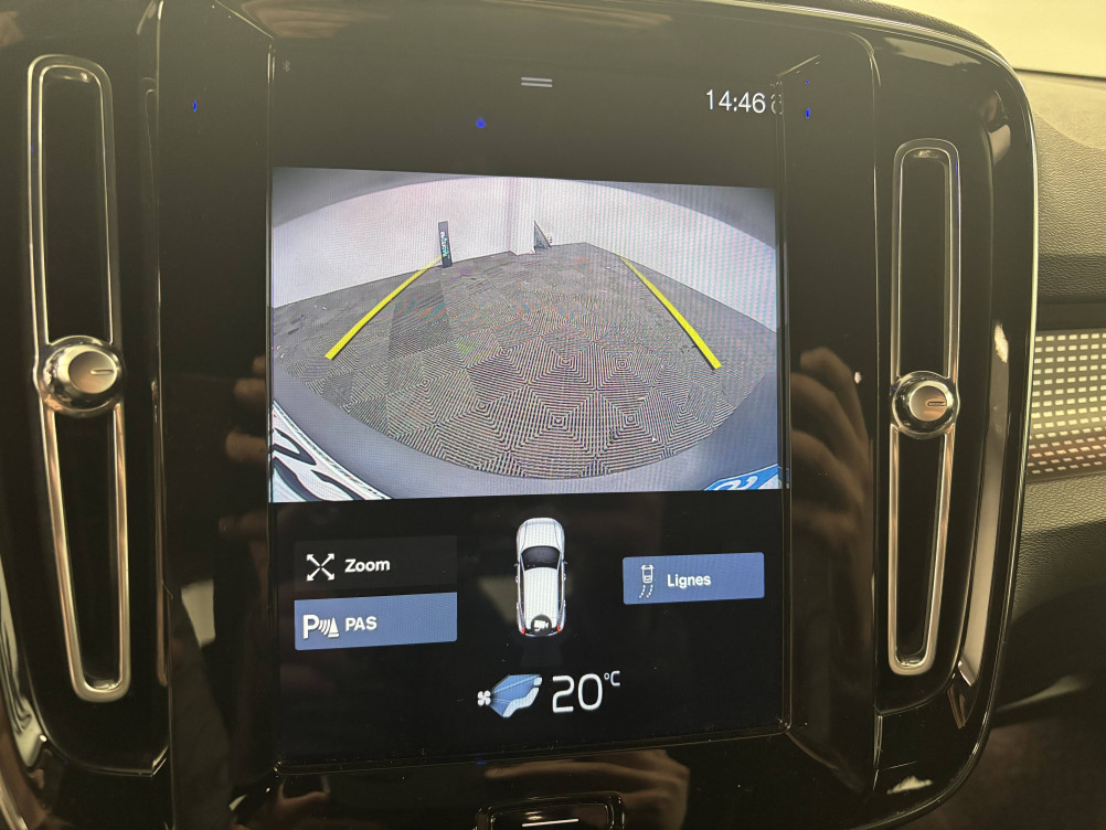 Acheter Volvo XC40 XC40 D3 AdBlue 150 ch Geartronic 8 R-Design 5p occasion dans les concessions du Groupe Faurie