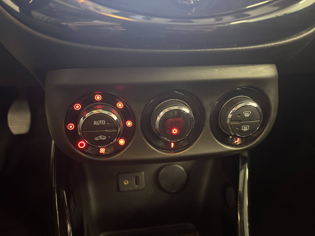 Acheter Opel Adam Adam 1.4 Twinport 87 ch S/S Glam 3p occasion dans les concessions du Groupe Faurie