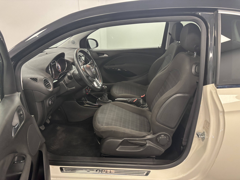 Acheter Opel Adam Adam 1.4 Twinport 87 ch S/S Glam 3p occasion dans les concessions du Groupe Faurie