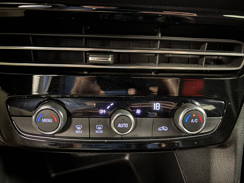 Acheter Opel Mokka Mokka 1.2 Turbo 130 ch BVM6 GS Line 5p occasion dans les concessions du Groupe Faurie