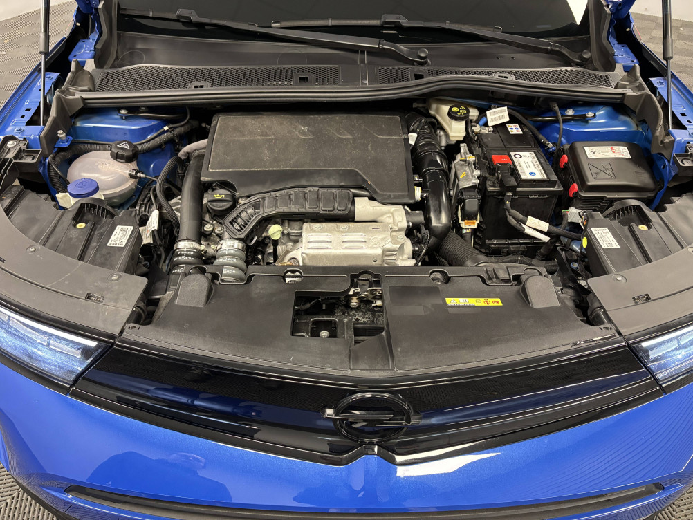 Acheter Opel Mokka Mokka 1.2 Turbo 130 ch BVM6 GS Line 5p occasion dans les concessions du Groupe Faurie