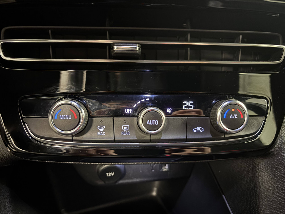 Acheter Opel Mokka Mokka Electrique 136 ch & Batterie 50 kWh GS Line 5p occasion dans les concessions du Groupe Faurie