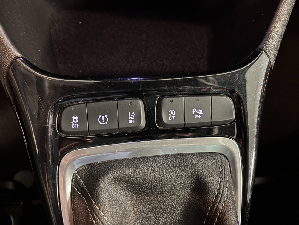 Acheter Opel Crossland Crossland 1.2 Turbo 130 ch BVM6 GS Line 5p occasion dans les concessions du Groupe Faurie