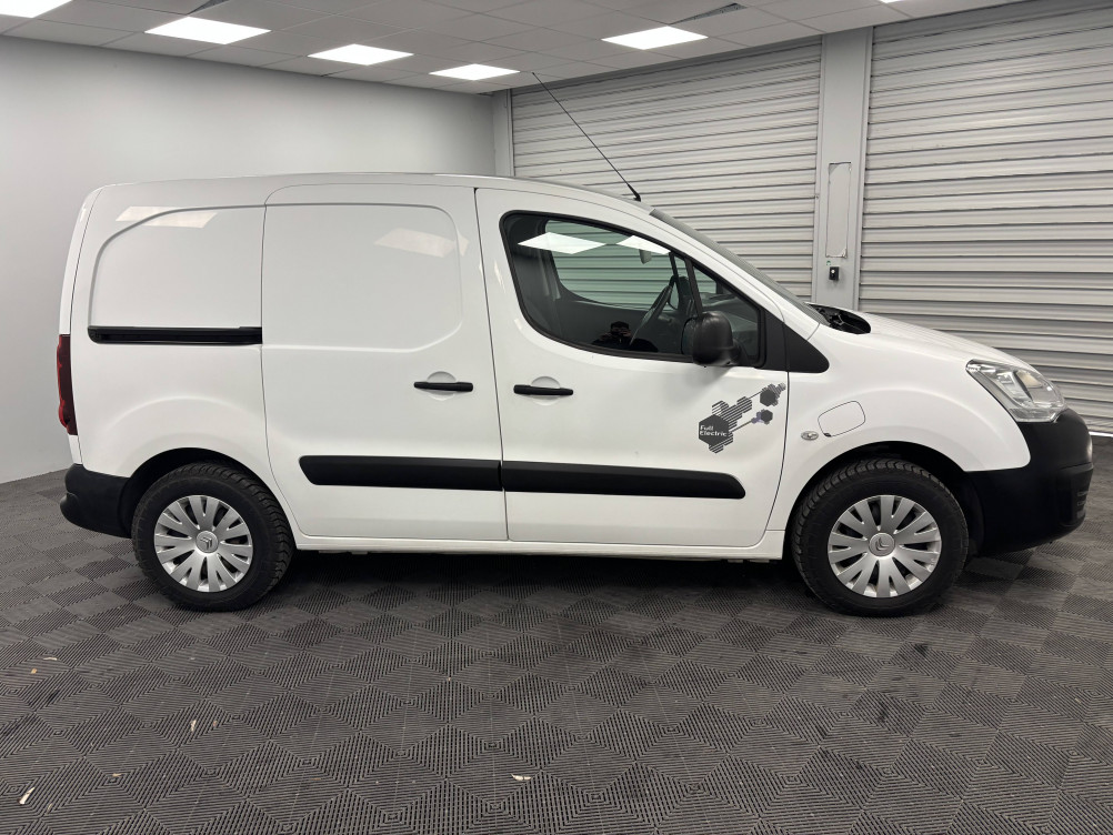 Acheter Citroën Berlingo BERLINGO FOURGON ELECTRIC M CLUB AVEC BATTERIE 4p occasion dans les concessions du Groupe Faurie
