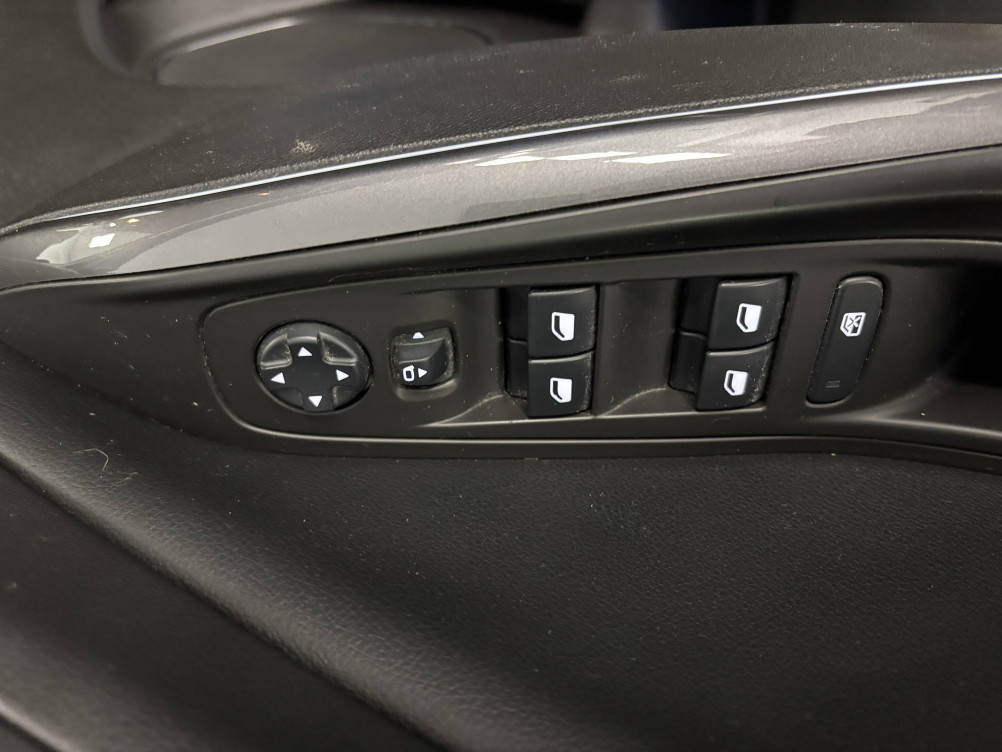 Acheter Opel Grandland X Grandland X 1.5 D 130 ch BVA8 Ultimate 5p occasion dans les concessions du Groupe Faurie