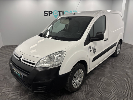 Acheter Citroën Berlingo BERLINGO FOURGON ELECTRIC M CLUB AVEC BATTERIE 4p occasion dans les concessions du Groupe Faurie