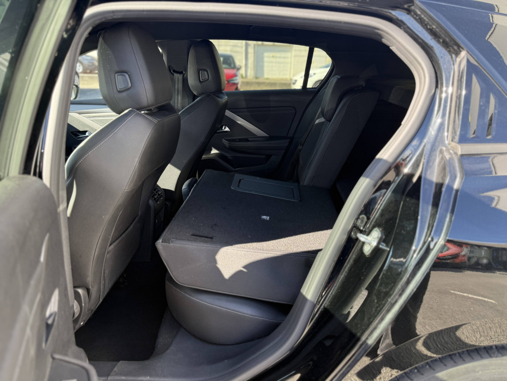 Acheter Opel Astra Astra 1.2 Turbo 130 ch BVA8 GS 5p occasion dans les concessions du Groupe Faurie