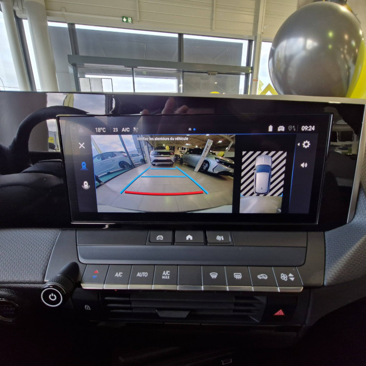 Acheter Opel Astra Astra Electrique 156 ch & Batterie 54 kWh  5p neuf dans les concessions du Groupe Faurie