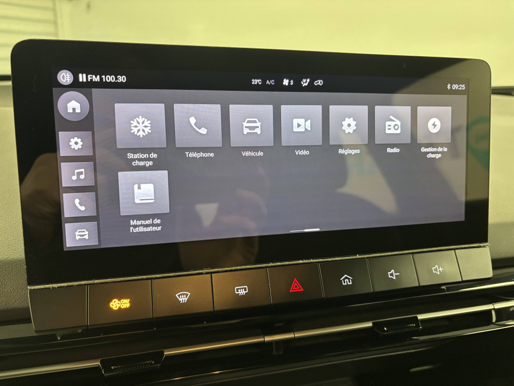 Acheter MG Motor MG 4 MG4 Electric 51kWh - 125 kW 2WD Standard 5p occasion dans les concessions du Groupe Faurie