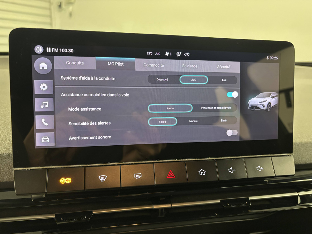 Acheter MG Motor MG 4 MG4 Electric 51kWh - 125 kW 2WD Standard 5p occasion dans les concessions du Groupe Faurie