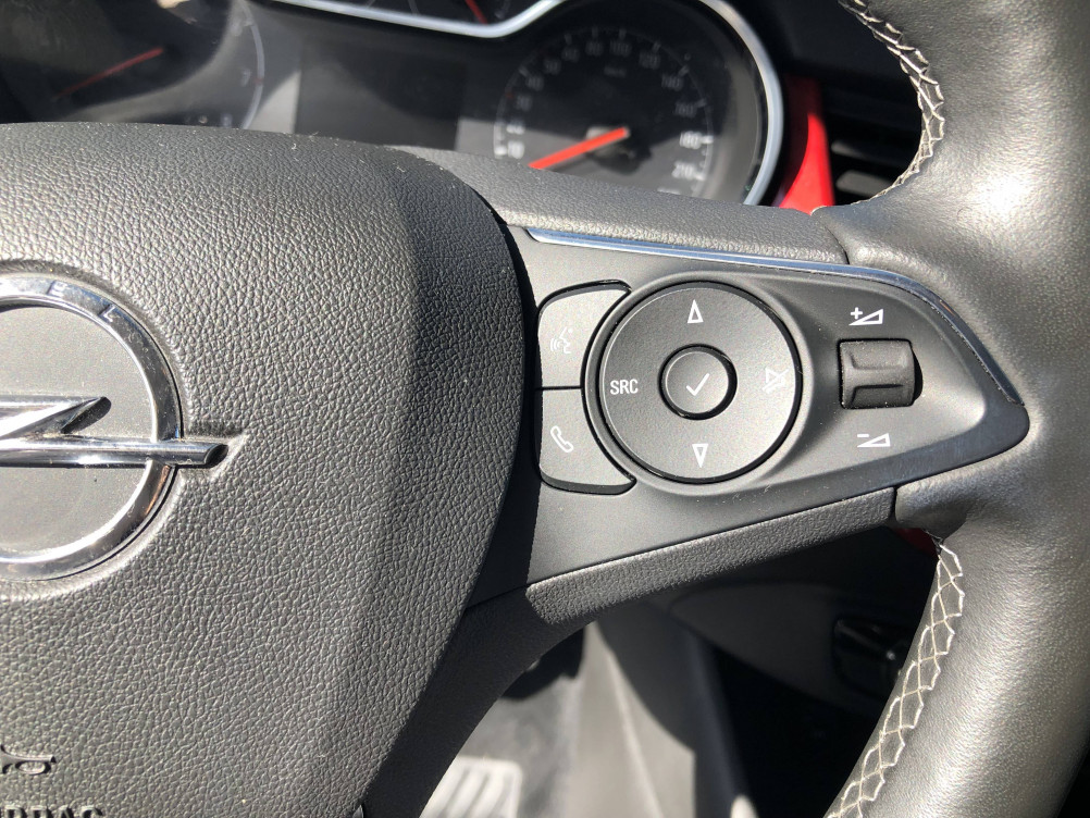 Acheter Opel Crossland Crossland 1.2 Turbo 110 ch BVM6 GS 5p occasion dans les concessions du Groupe Faurie