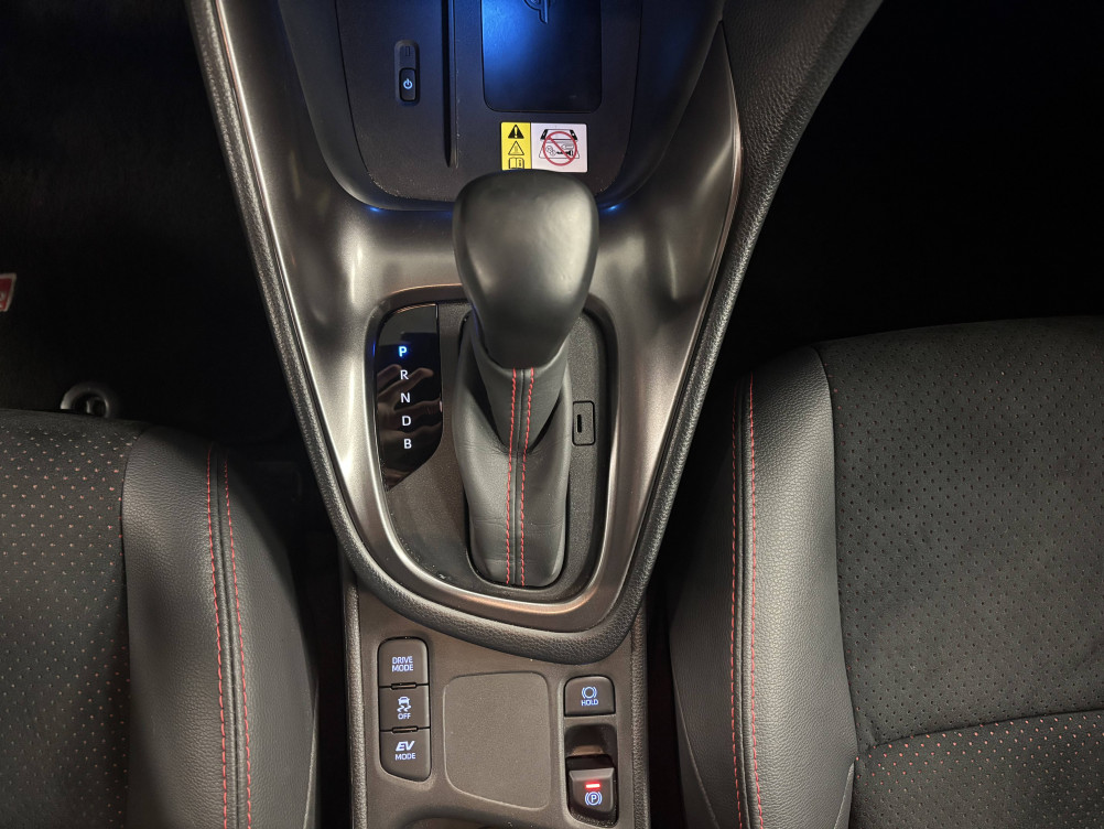 Acheter Toyota Yaris Yaris Hybride 116h GR Sport 5p occasion dans les concessions du Groupe Faurie