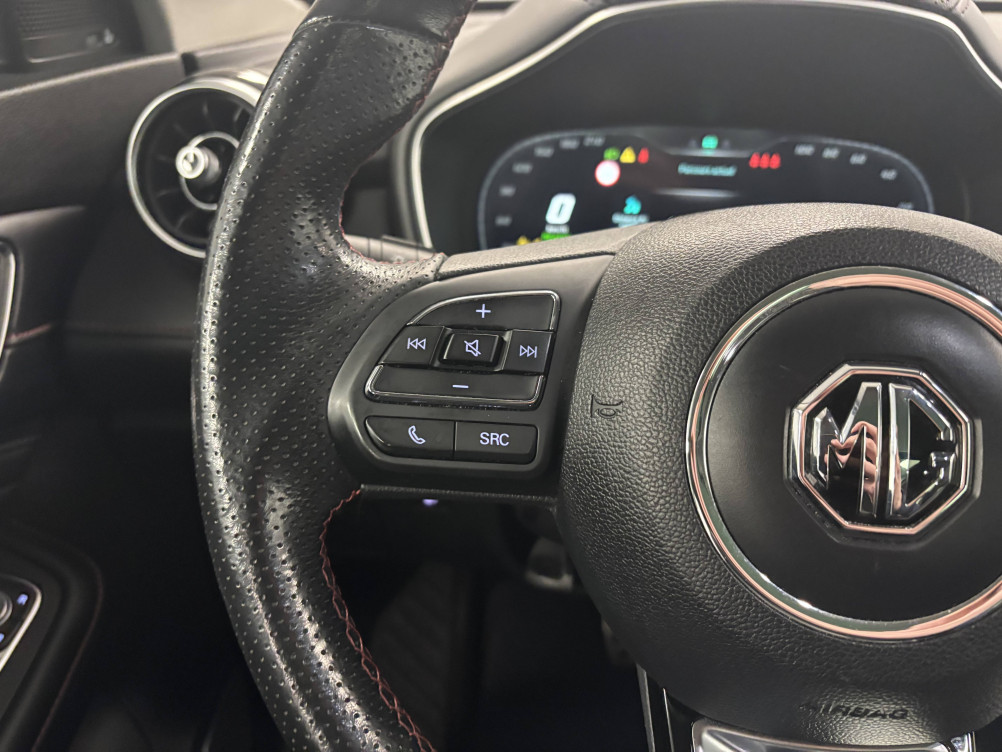 Acheter MG Motor EHS EHS 1.5T GDI PHEV Luxury 5p occasion dans les concessions du Groupe Faurie