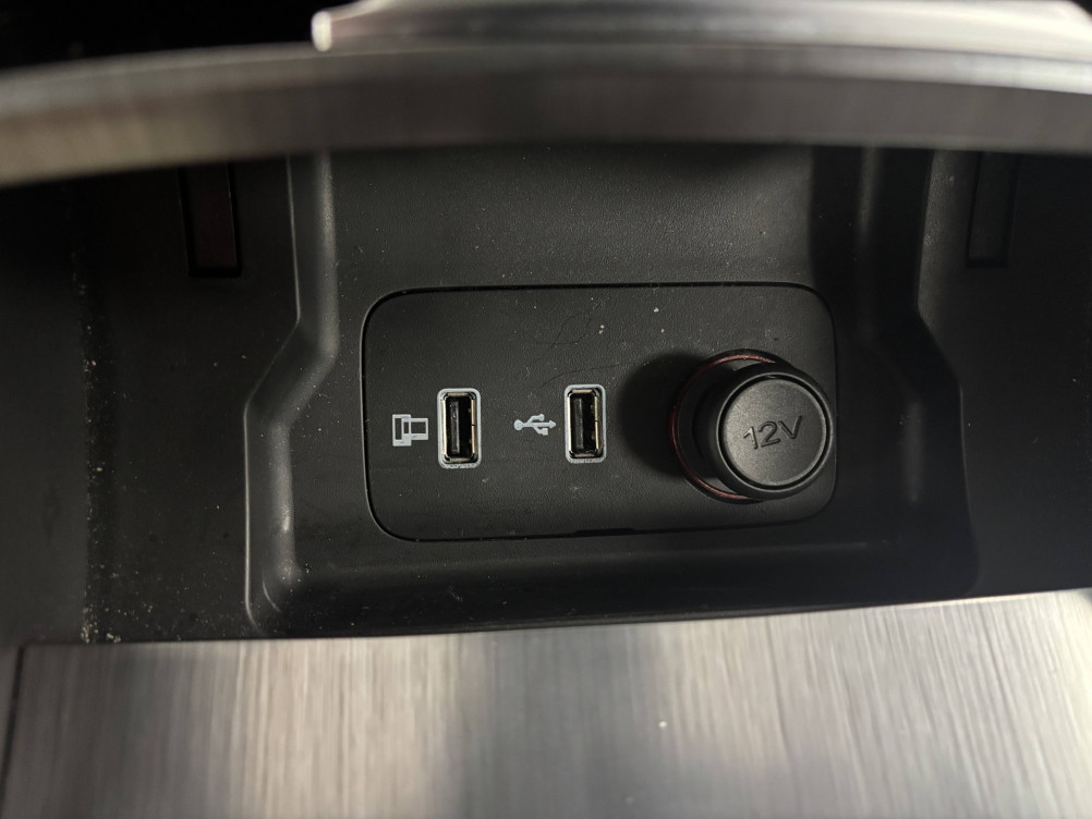 Acheter MG Motor EHS EHS 1.5T GDI PHEV Luxury 5p occasion dans les concessions du Groupe Faurie