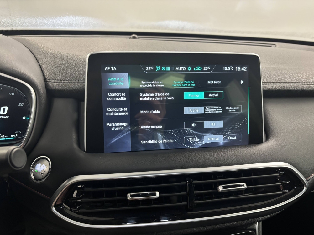 Acheter MG Motor EHS EHS 1.5T GDI PHEV Luxury 5p occasion dans les concessions du Groupe Faurie