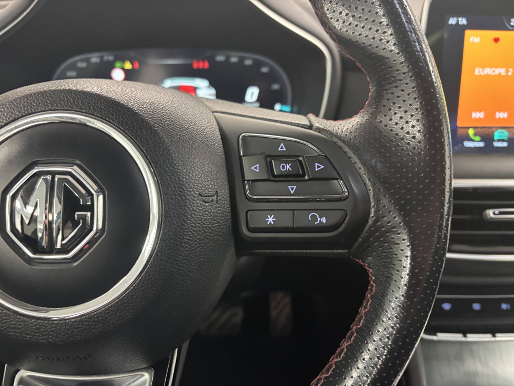 Acheter MG Motor EHS EHS 1.5T GDI PHEV Luxury 5p occasion dans les concessions du Groupe Faurie