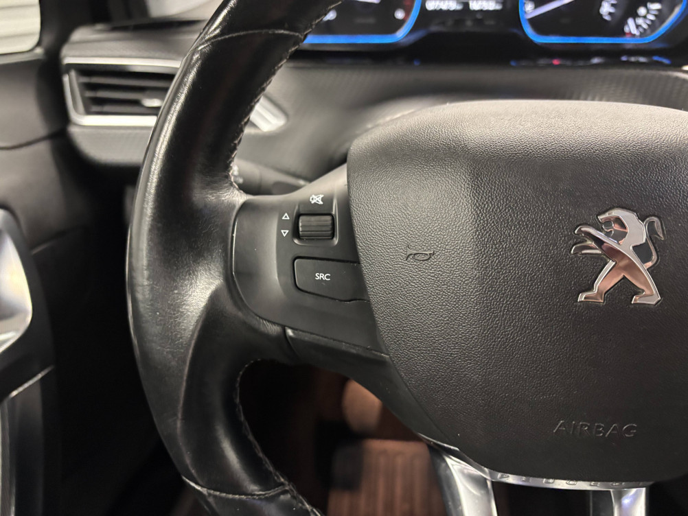 Acheter Peugeot 2008 2008 BlueHDi 100ch S&S BVM6 Allure Business 5p occasion dans les concessions du Groupe Faurie