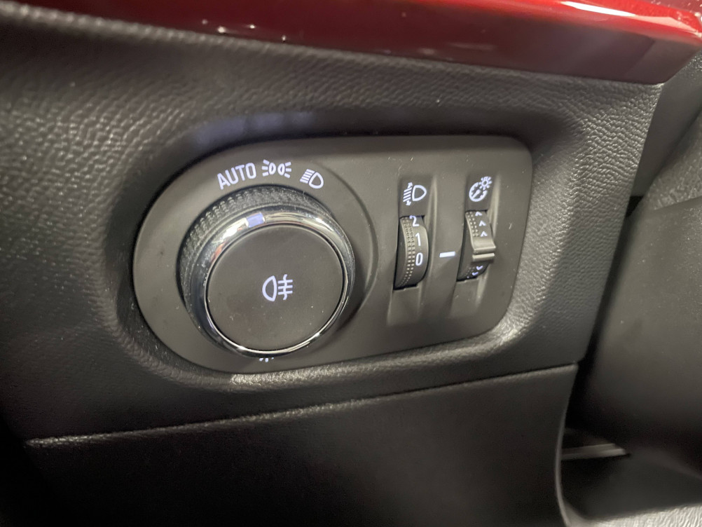 Acheter Opel Mokka Mokka 1.2 Turbo 100 ch BVM6 GS 5p occasion dans les concessions du Groupe Faurie