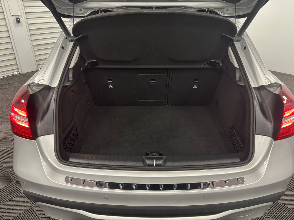 Acheter Mercedes GLA GLA 200 7-G DCT Sensation 5p occasion dans les concessions du Groupe Faurie