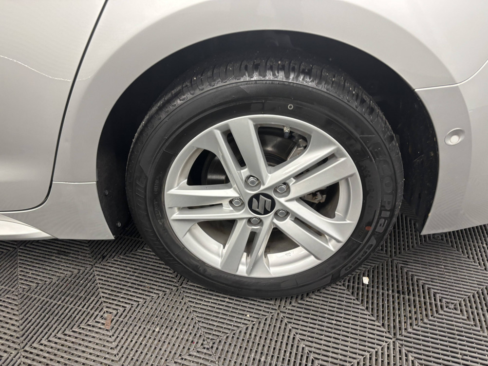 Acheter Suzuki Swace Swace 1.8 Hybrid Pack 5p occasion dans les concessions du Groupe Faurie