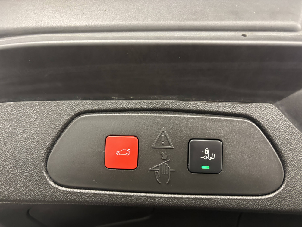 Acheter Opel Grandland X Grandland X 1.5 Diesel 130 ch BVA8 Ultimate 5p occasion dans les concessions du Groupe Faurie